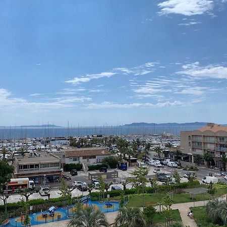 L'Effet Mer, Duplex Sur Le Port Avec Ses 2 Terrasses Vue Mer Hyères Exterior foto
